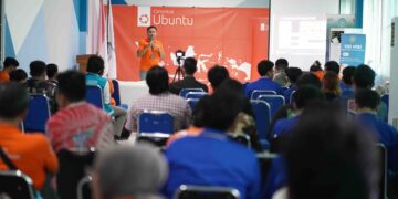 Ilustrasi kegiatan komunitas open source Sahabat Ubuntu Indonesia