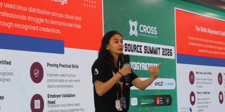 Farah Zahira menjelaskan Canonical Academy sebagai penguatan ekosistem talenta digital Indonesia